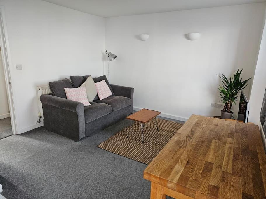 Beautiful And Bright !! Town/Harbour Apartment #1 Hikkaduwa Dış mekan fotoğraf